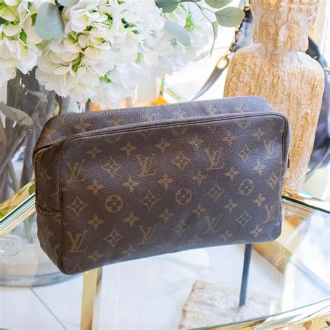 kulturtasche louis vuitton damen|louis vuitton backpack clutch.